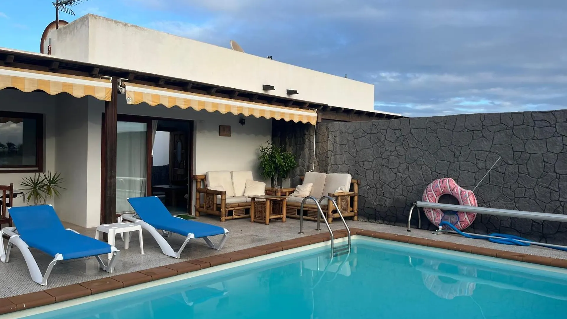 Villa Chloe Playa Blanca  0*, Playa Blanca (Lanzarote)